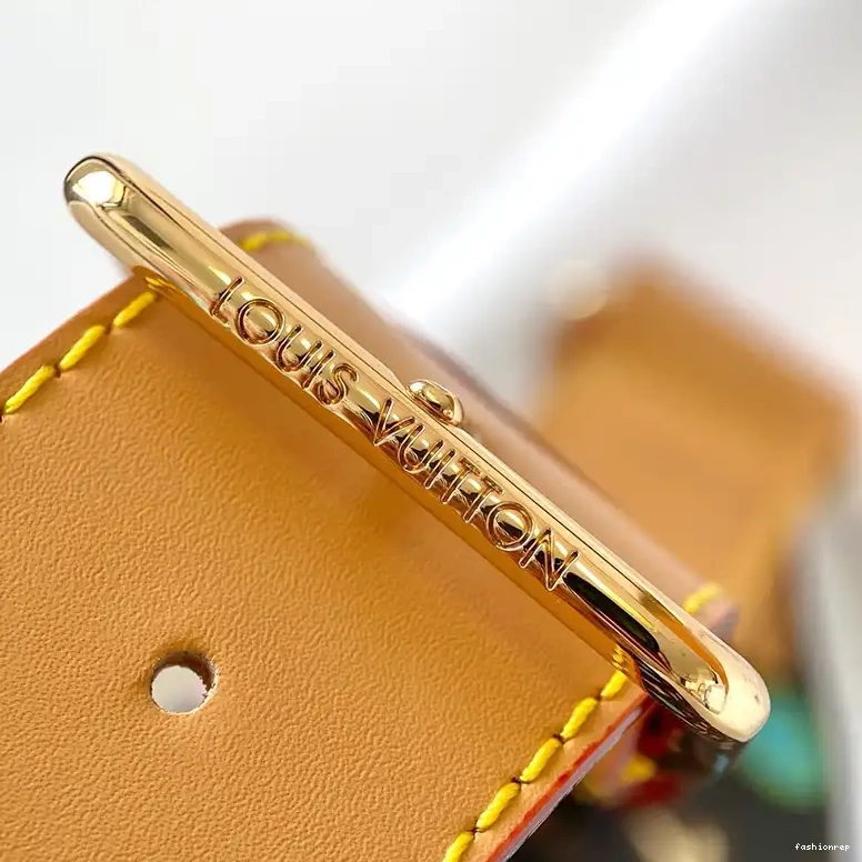 Fashionrepsfam ru 2408YA0199 Bags LV 0808